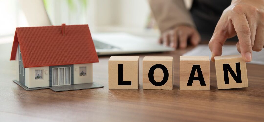 HDB Loan vs Bank Loan 2025 Guide for Singapore Buyers